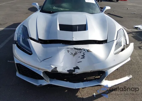 2016 Chevrolet Corvette Stingray Z51 z USA, uszkodzony, nr VIN 1G1YH2D71G5105585